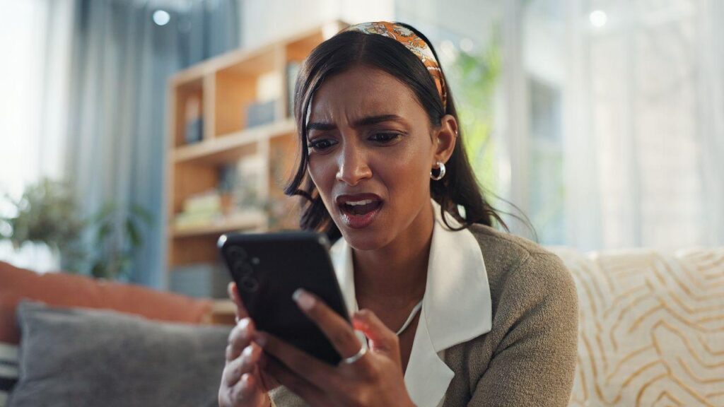 Signos e dependência do celular: quem não larga?