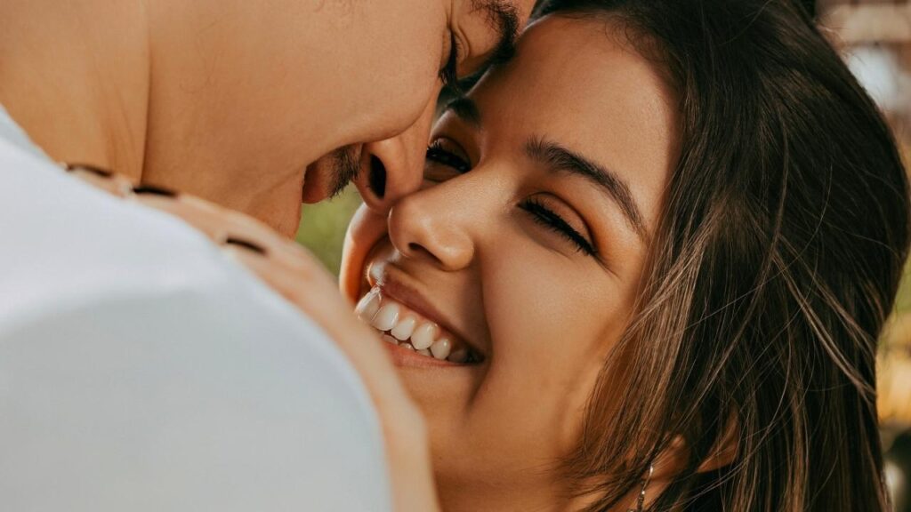 Signos com mais chances de romance em 15 dias