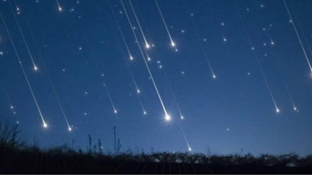 Como a chuva de meteoros de hoje se relaciona com Aquário e Capricórnio