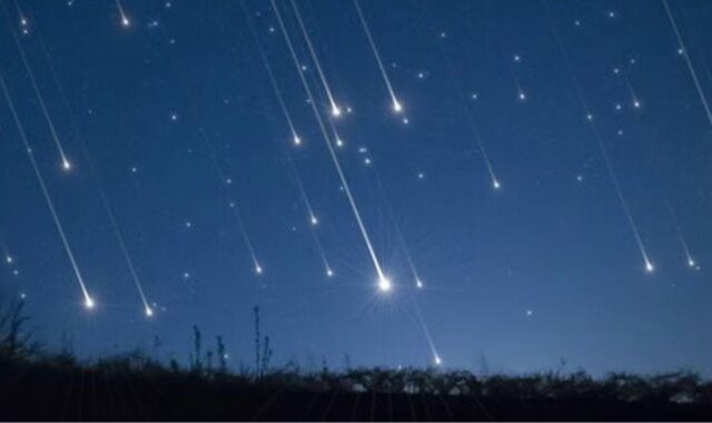 Como a chuva de meteoros de hoje se relaciona com Aquário e Capricórnio