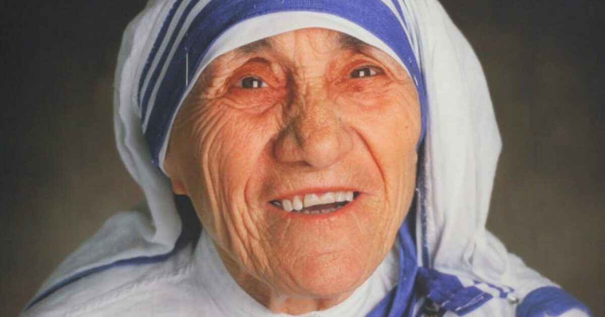 Madre Teresa de Calcutá: vida dedicada ao próximo